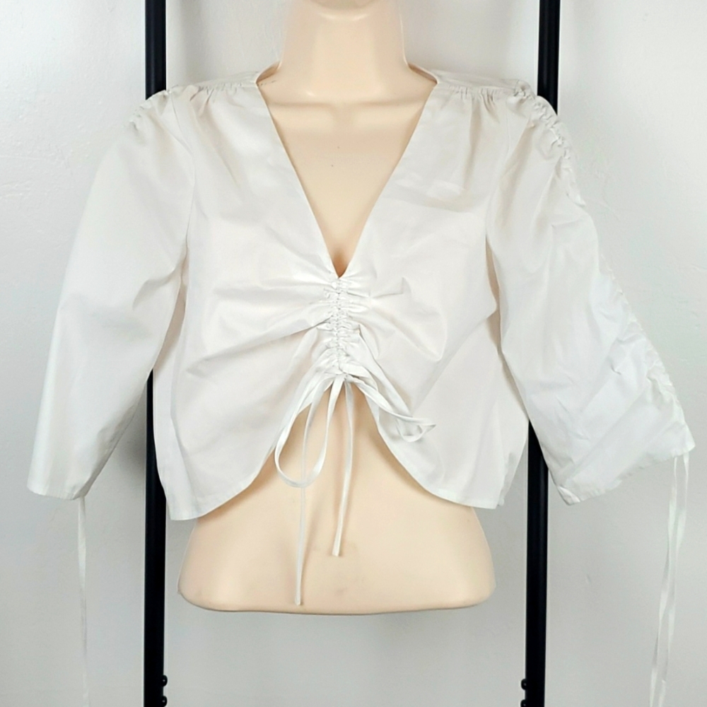 Good American white ajuste front/sleeve V-neck women size 1